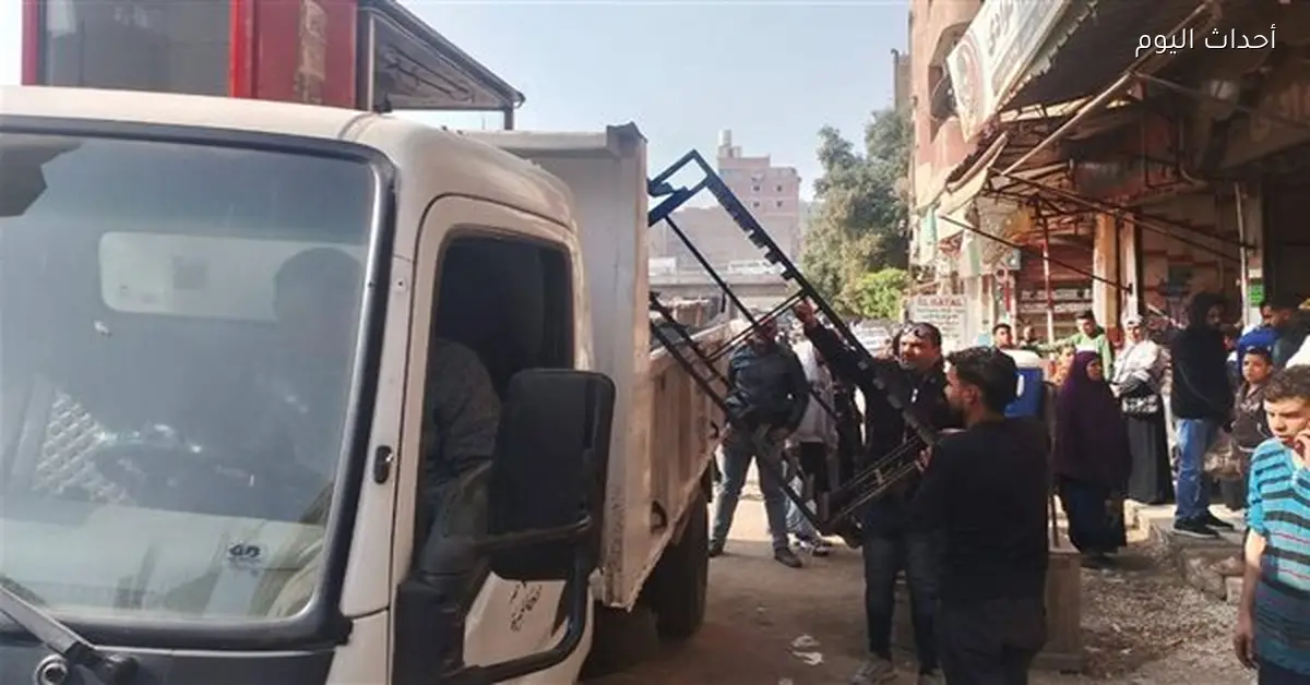 حملات في الجيزة لرفع الإشغالات من الطرق العامة