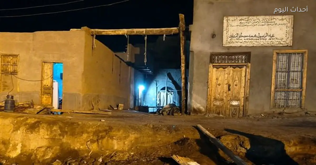 وفاة سيدة بعد إنقاذها من انهيار منزل طيني