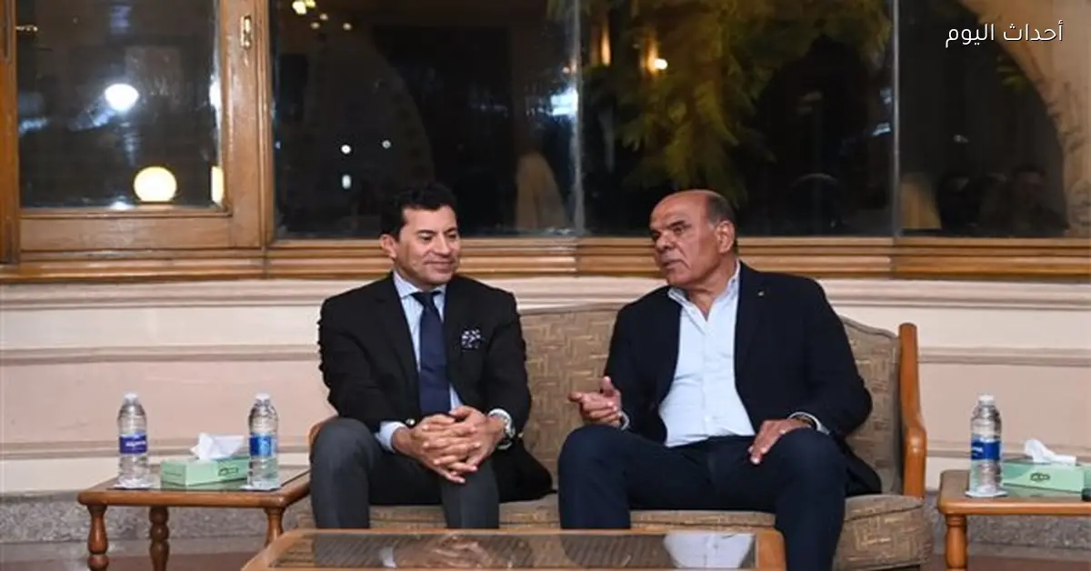 أشرف صبحي يؤكد حرص الدولة على استقرار الأندية الرياضية