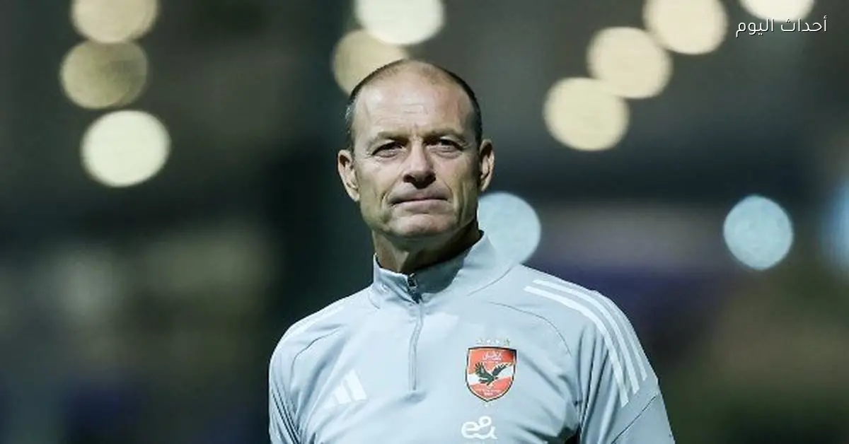 اجتماع الخطيب وعبدالحفيظ مع توروب بحضور عدد من اللاعبين