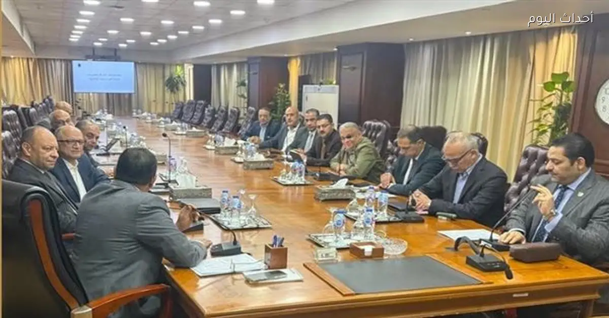 اجتماع لـ«إيجاس» لمتابعة خطط توصيل الغاز الطبيعي