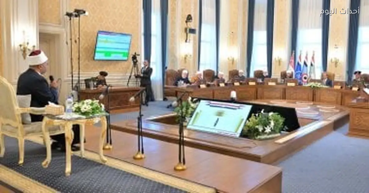 السيسي يؤكد أهمية برامج الأكاديمية العسكرية في تخريج كوادر مؤهلة