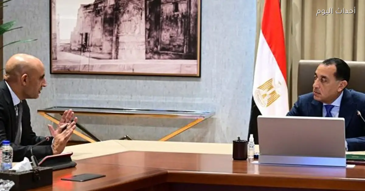 رئيس الوزراء يطلب من وزير التعليم إضافة مواد لمواجهة السلوكيات الخاطئة في المناهج