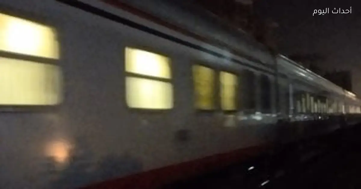 فتح حركة القطارات بعد سقوط حاويات من قطار بضائع في طوخ