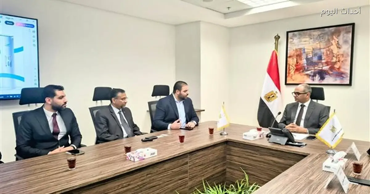 نائب الإسكان يناقش توطين تحلية المياه مع شركة كورية