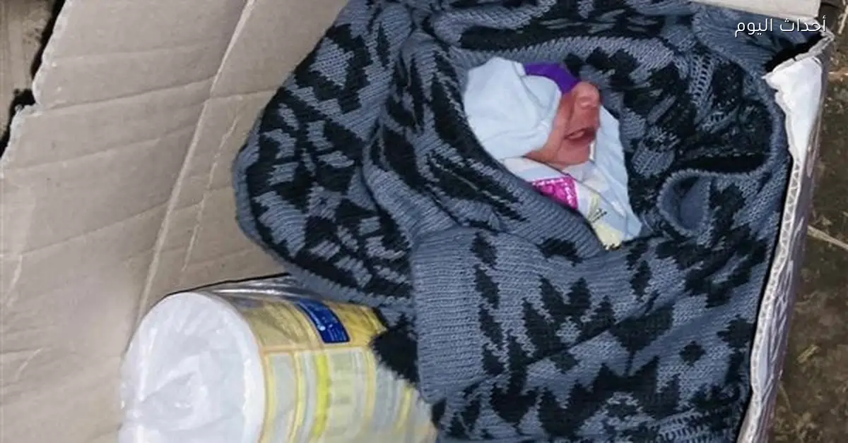 وحدة الطفل في قنا تصدر أوراق ثبوتية لطفلين بعد هروب والدتهما