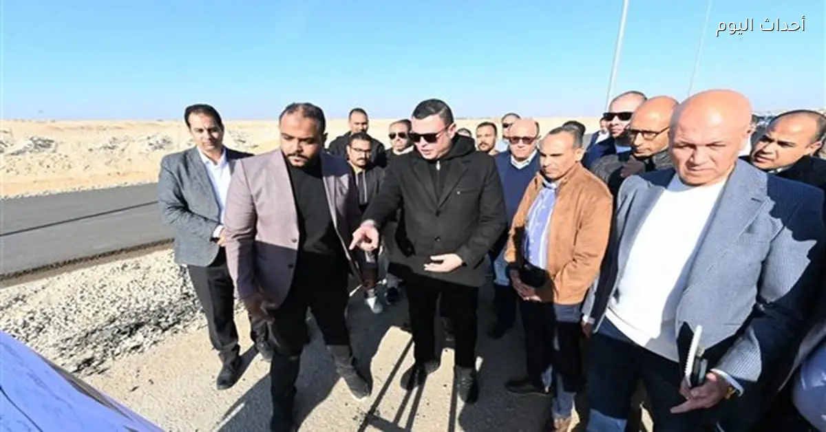 وزير الإسكان يتفقد محور سفنكس ويؤكد على استكمال المرافق