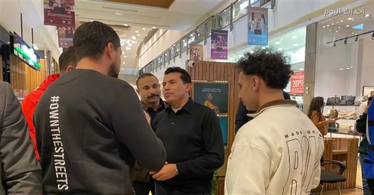 وزير الشباب والرياضة يزور اتحاد YLY للترويج لماراثون زايد الخيري