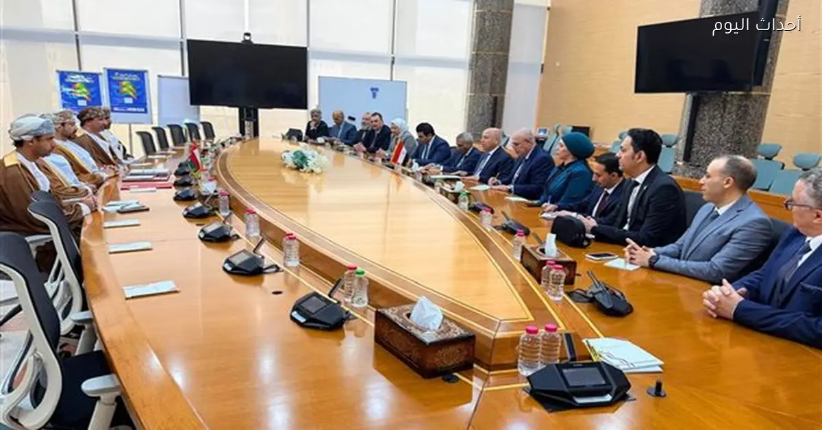 وزير الصناعة يعلن عن مشروعات صناعية جديدة لاستغلال الموارد