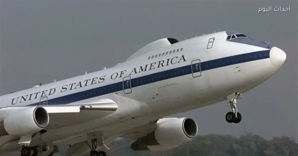طائرة “يوم القيامة” الأمريكية تثير القلق خلال رحلة غامضة في الأجواء