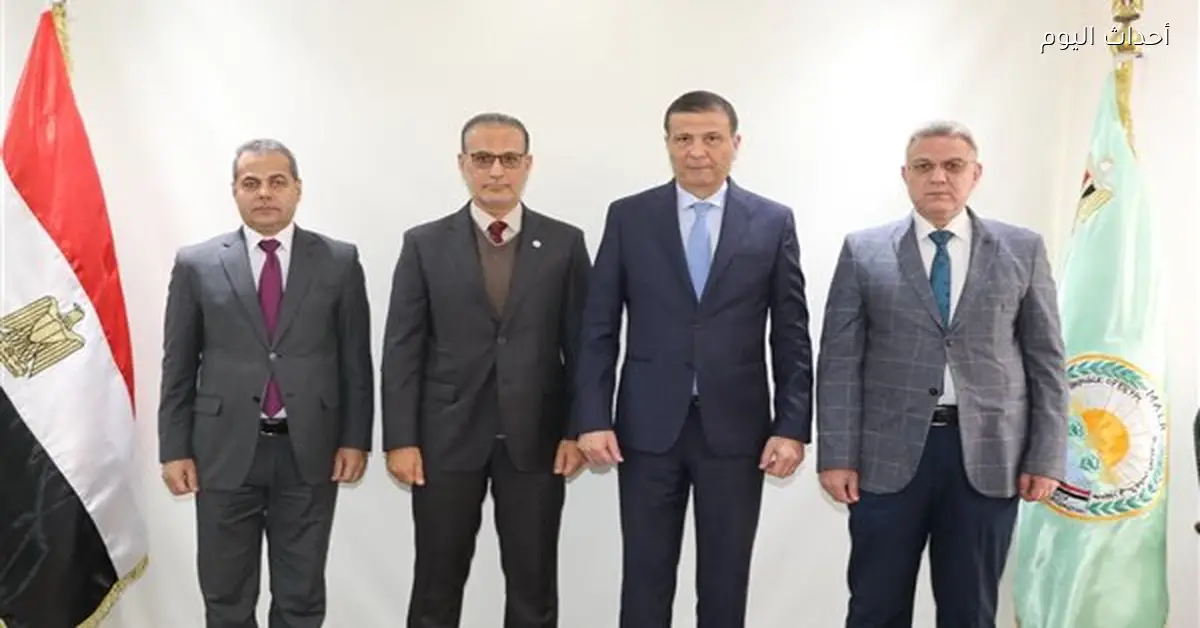 وزير الزراعة يناقش تعزيز التعاون الإقليمي لمكافحة الجراد الصحراوي