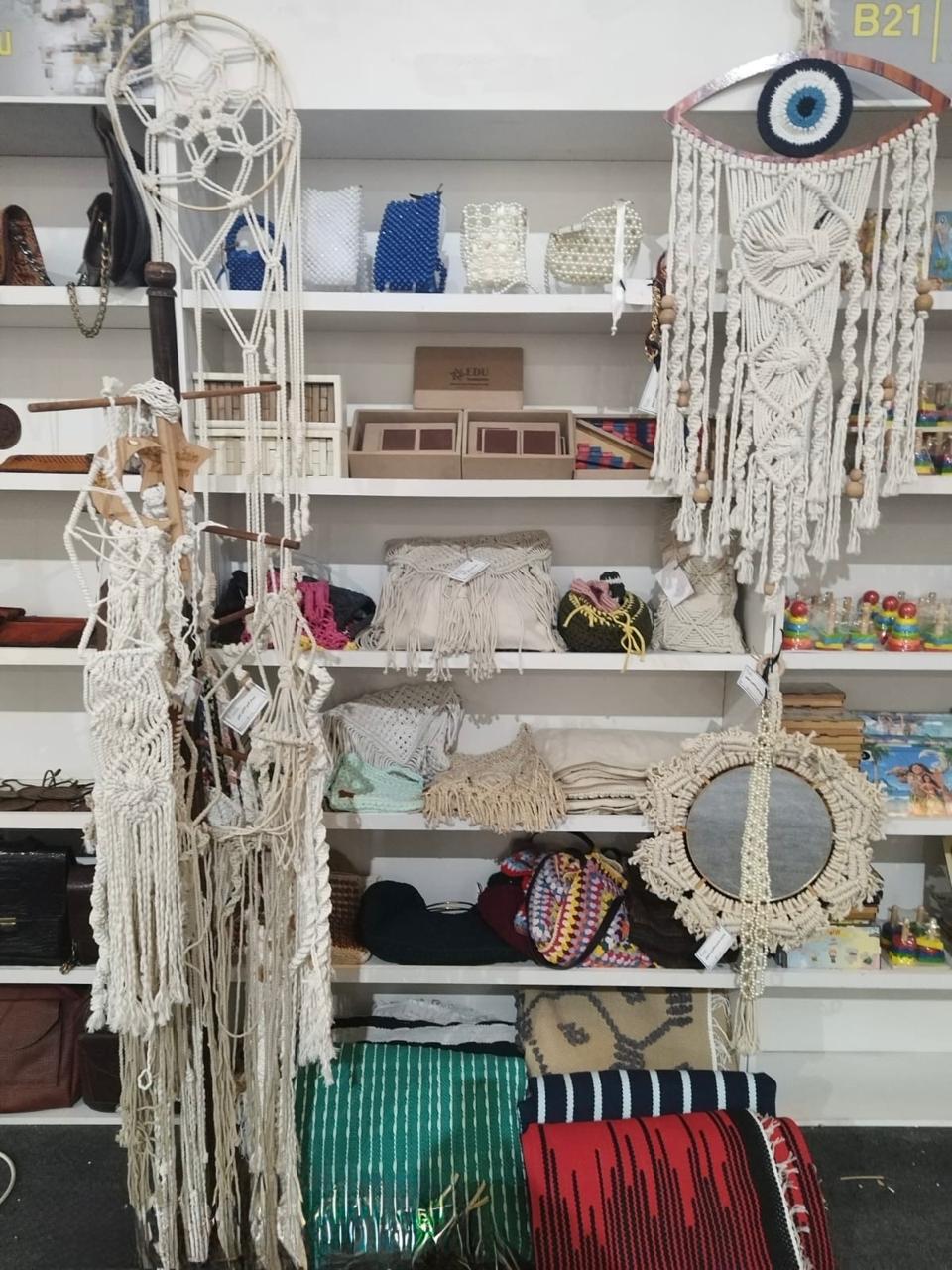 جانب من المشاركة بمعرض الكتاب 