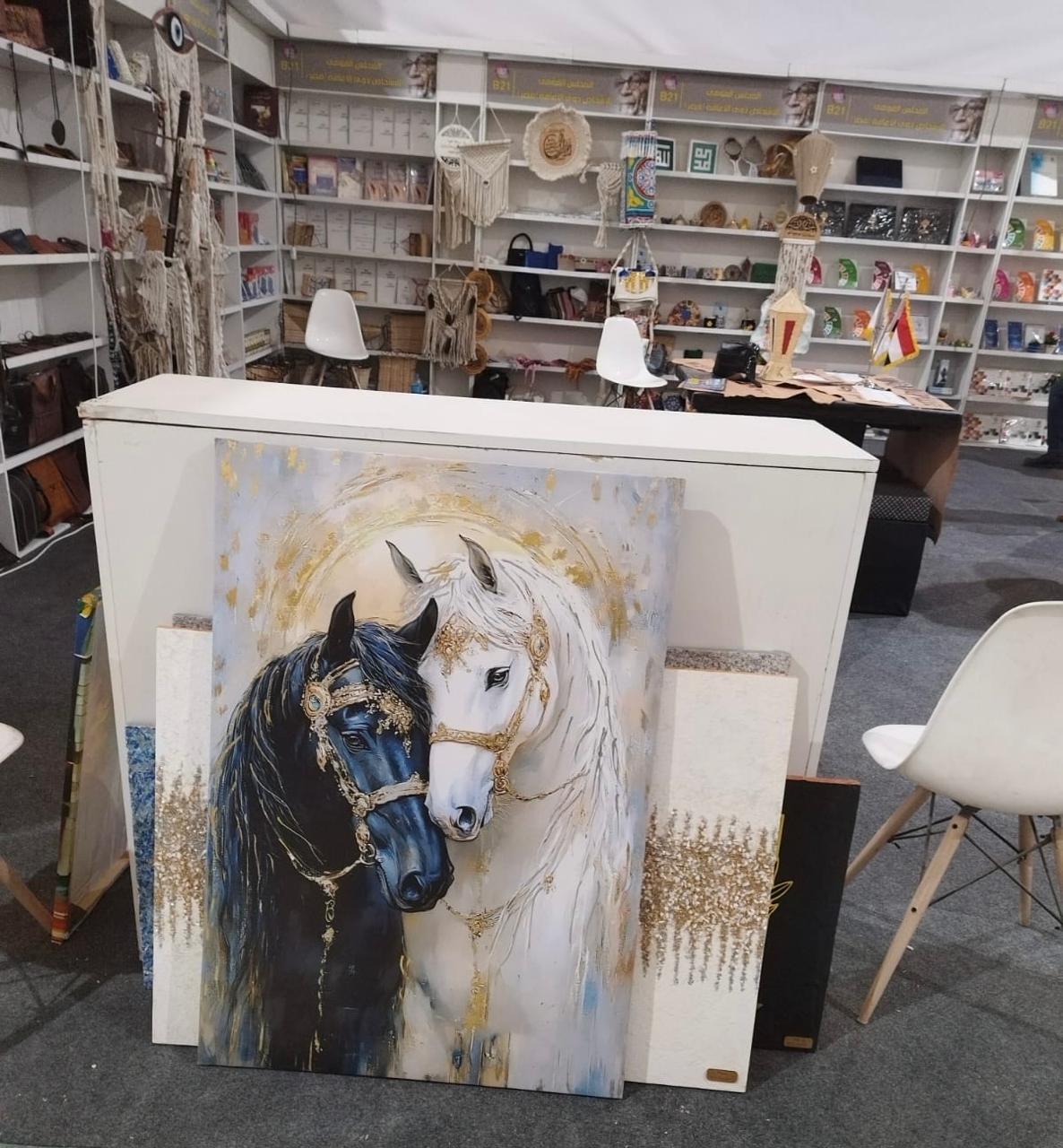 جانب من المشاركة بمعرض الكتاب 