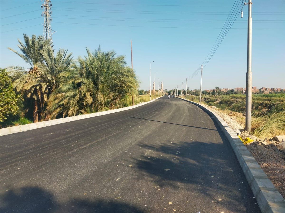 جانب من رصف الطرق