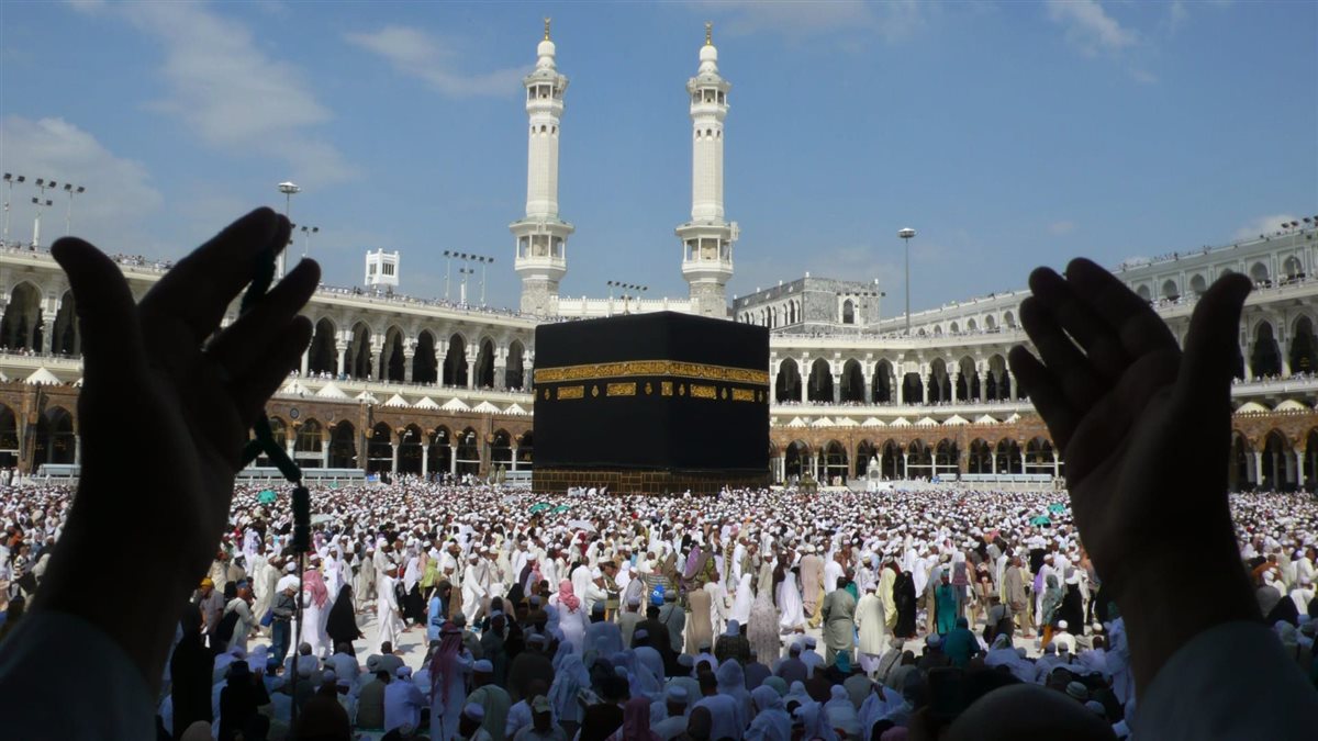 عمرة النصف من شعبان 2025