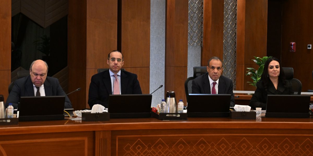 جانب من الاجتماع الأسبوعي