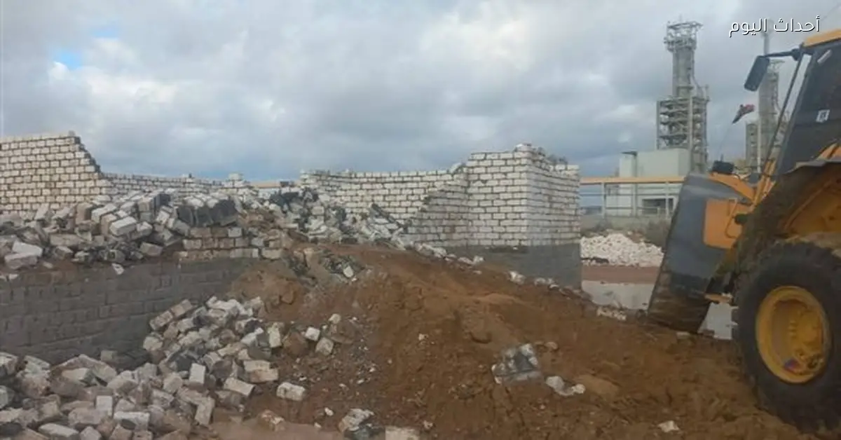 إزالة 26 حالة تعدٍ واسترداد 3 أفدنة في فرشوط