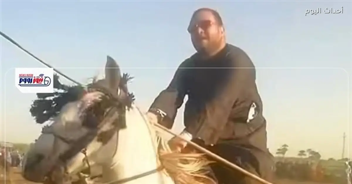 ابن عميد الخيالة يشارك بمرماح القنائي في فيديو جديد