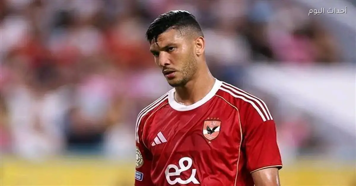 الأهلي يفكر في فسخ عقد أشرف داري وتقسيط مستحقاته