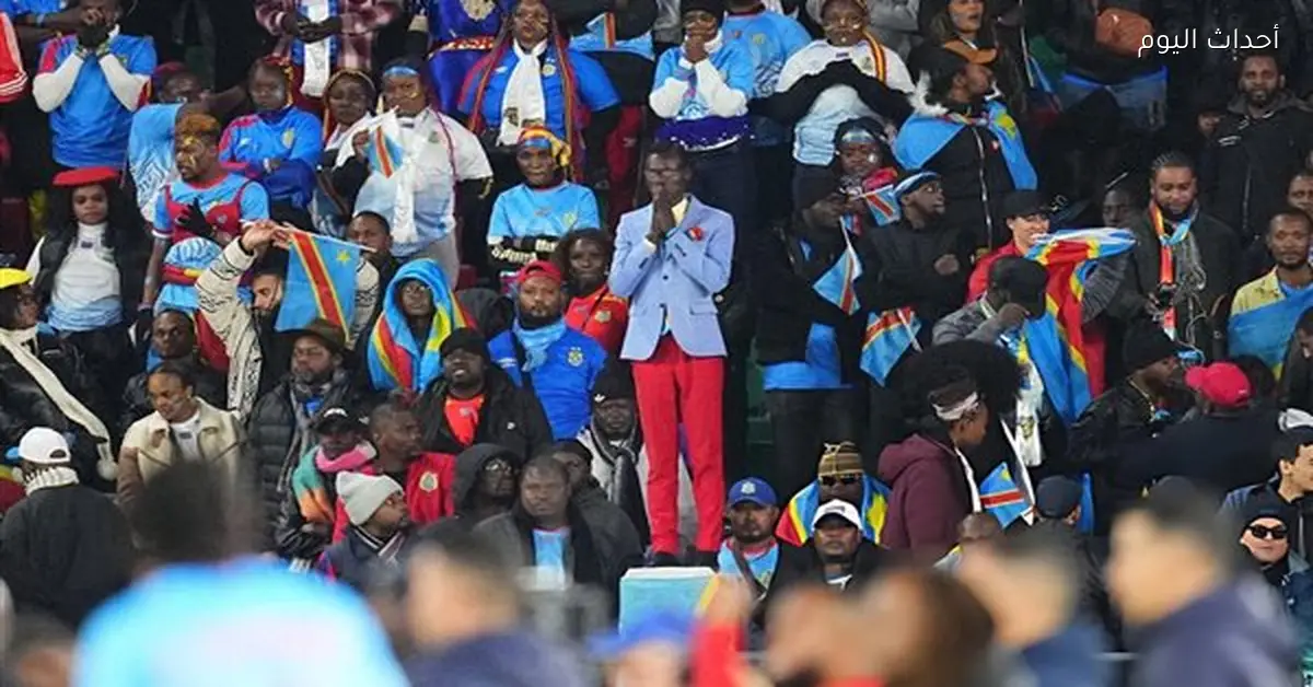 الجزائر تتخذ قرارًا مفاجئًا قبل مواجهة نيجيريا مع مشجع كونغولي مشهور