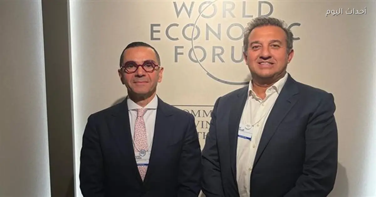 الخطيب يناقش فرص الاستثمار مع مسؤولي الشركات العالمية