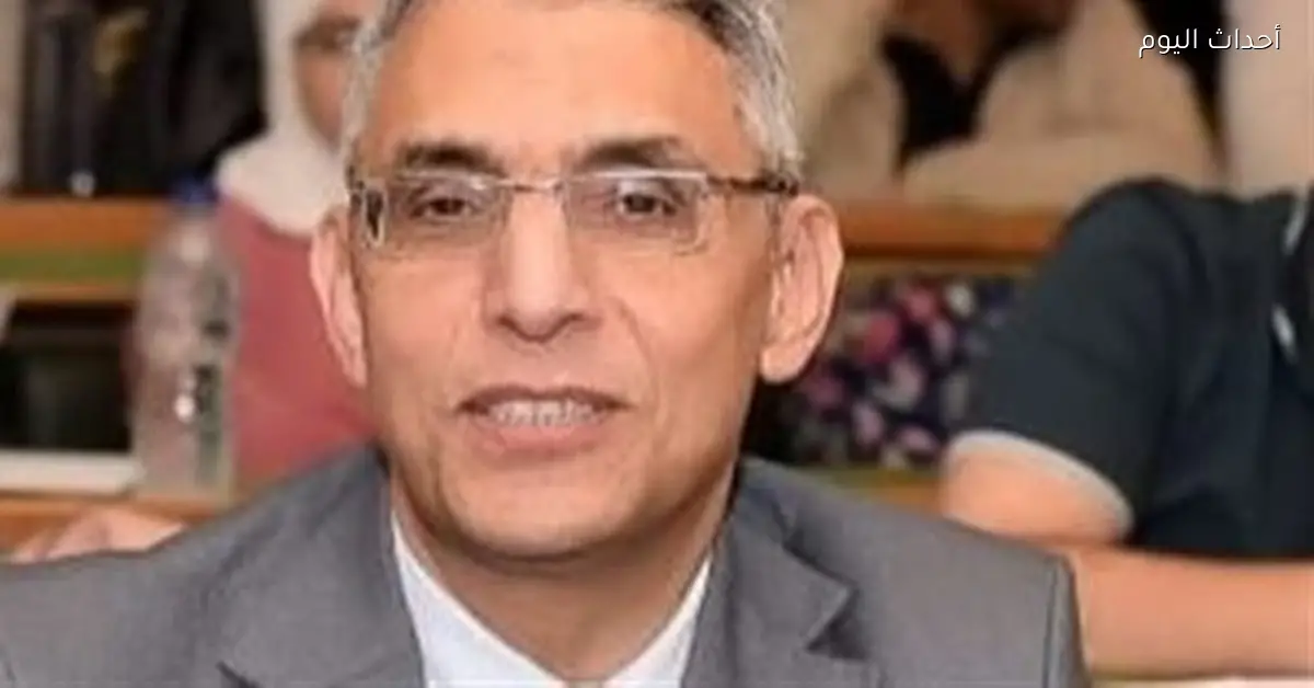 الدكتور مصطفى إبراهيم الشاذلي رئيس قسم الأمراض الصدرية في كلية طب قصر العيني