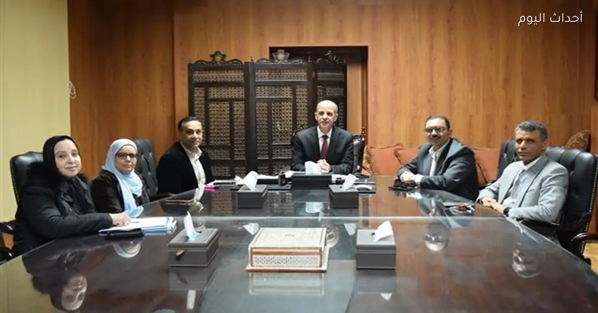 جامعة بني سويف تطلق برامج تعليمية جديدة وتحدث التعليم الرقمي