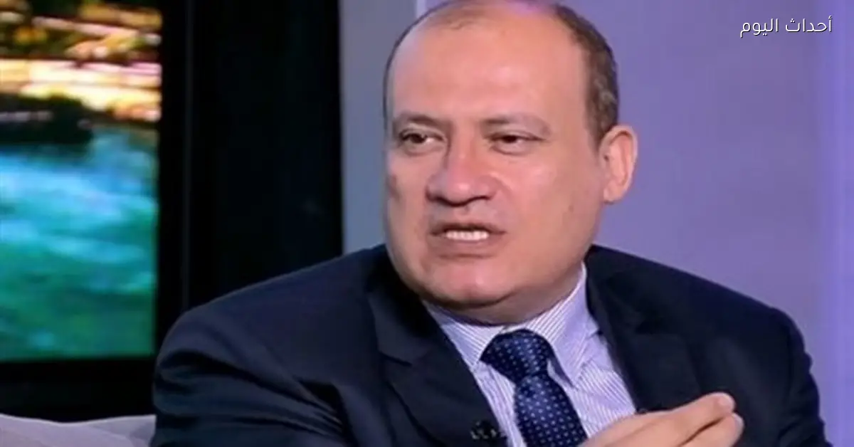 حسن هيكل يواجه قامات الاقتصاد في أزمة الديون