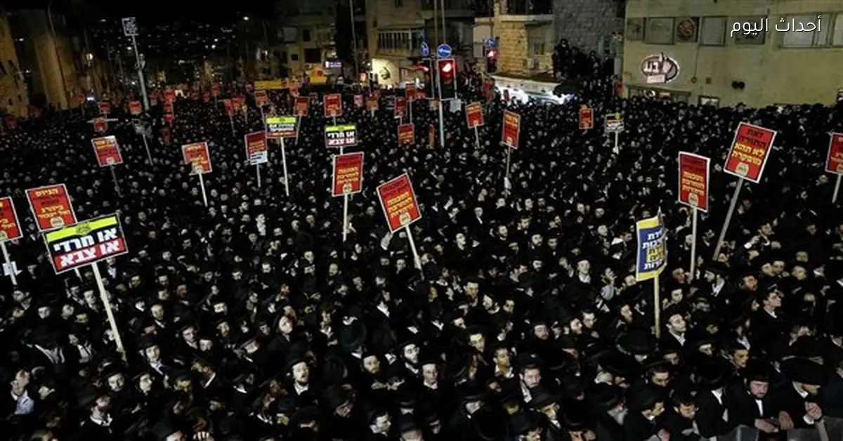 سائق حافلة يدهس حشود من المتدينين الإسرائيليين في القدس (فيديو)