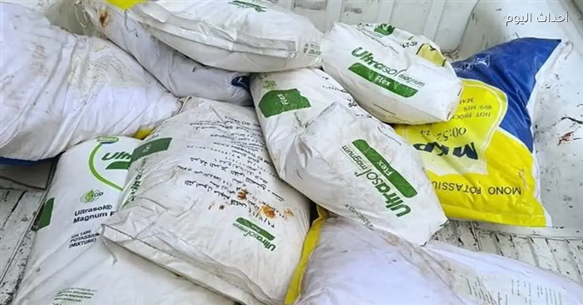 ضبط نصف طن أسمدة مجهولة المصدر قبل وصولها للمزارعين بالأقصر