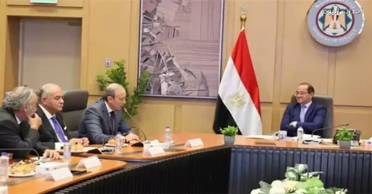 ضريبة التصرفات العقارية للأفراد 2.5% من قيمة البيع