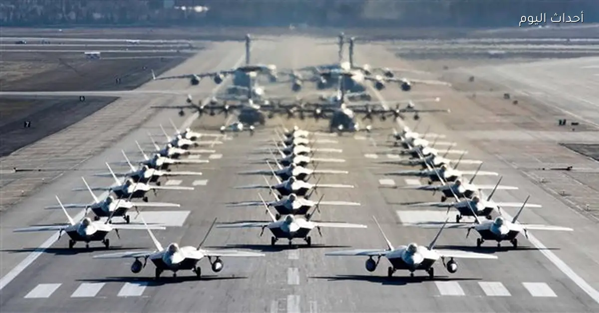 طائرة نتنياهو تهبط في كريت والولايات المتحدة تنصح بمغادرة قاعدة العديد في قطر