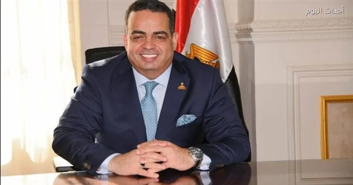 عصام هلال: رؤية الرئيس السيسي تدعم استخدام الأطفال للمحمول