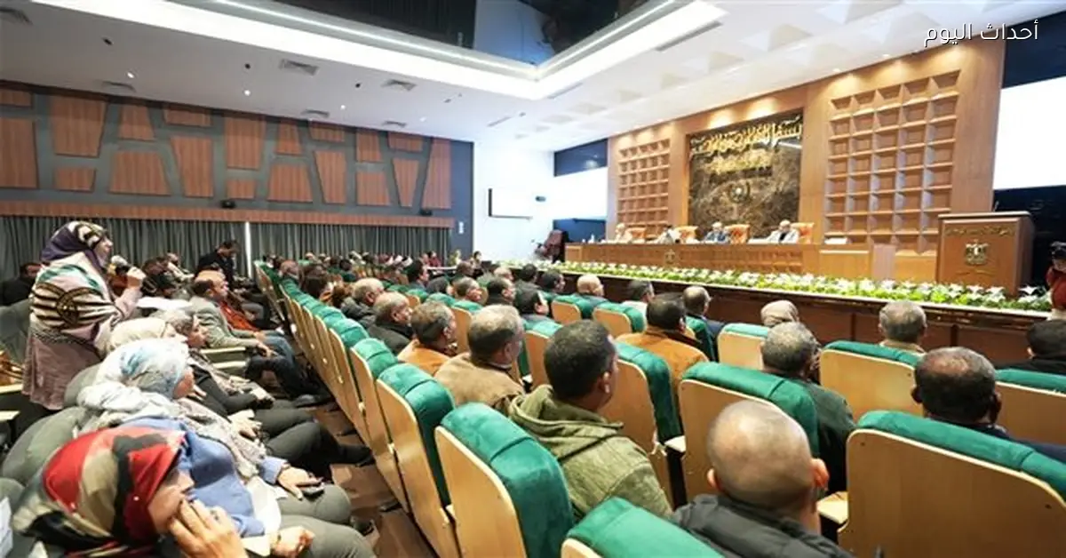 محافظ أسيوط يبدأ عام 2026 برئاسة المجلس التنفيذي