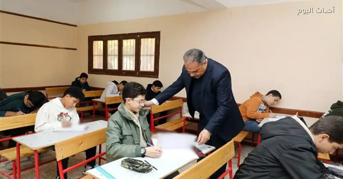 محافظ الشرقية يزور لجان امتحانات الشهادة الإعدادية