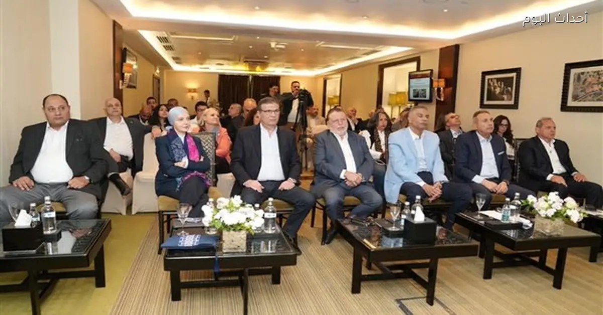 محافظ المركزي ووزير الزراعة يزوران مشروع دعم المزارعين بأسوان