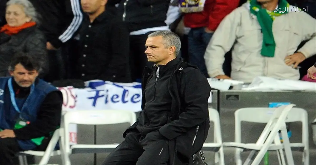 مدرب ريال مدريد السابق يكشف عن بكاء مورينيو بعد الهزيمة أمام بايرن وما فعله بعد الفوز بالدوري