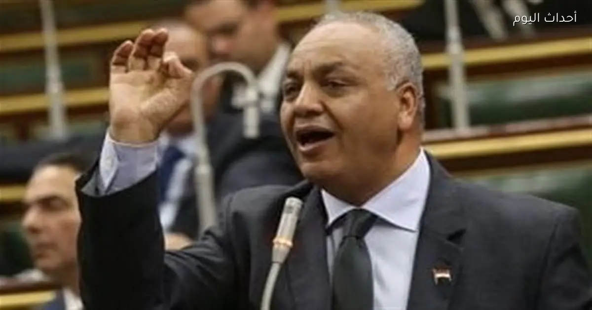 مصطفى بكري يوضح تفاصيل الضريبة العقارية بعد موافقة الشيوخ