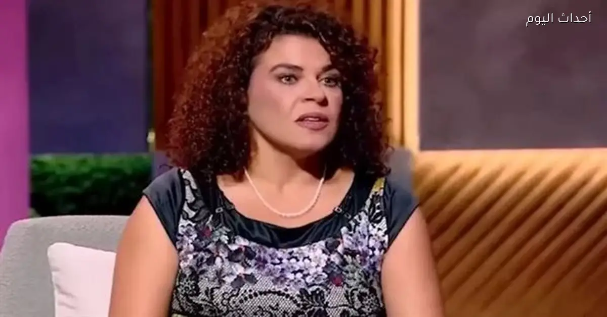 منى هلا تتقدم ببلاغ ضد شخص اعتدى عليها بالسب في حدائق أكتوبر