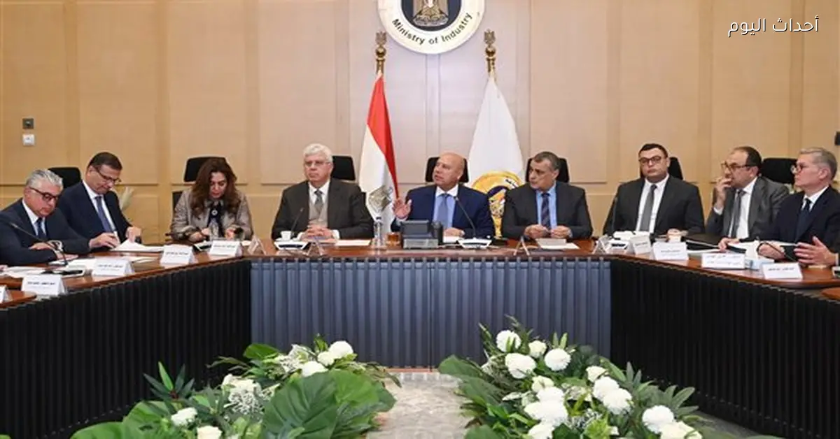 نائب رئيس الوزراء يترأس الاجتماع السابع والثلاثين للتنمية الصناعية