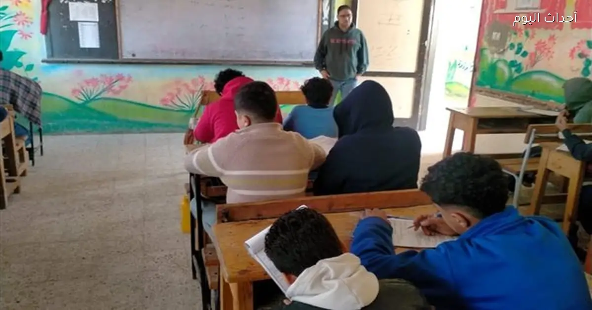 هدوء وانضباط في اليوم الأول لامتحانات النقل بالسويس