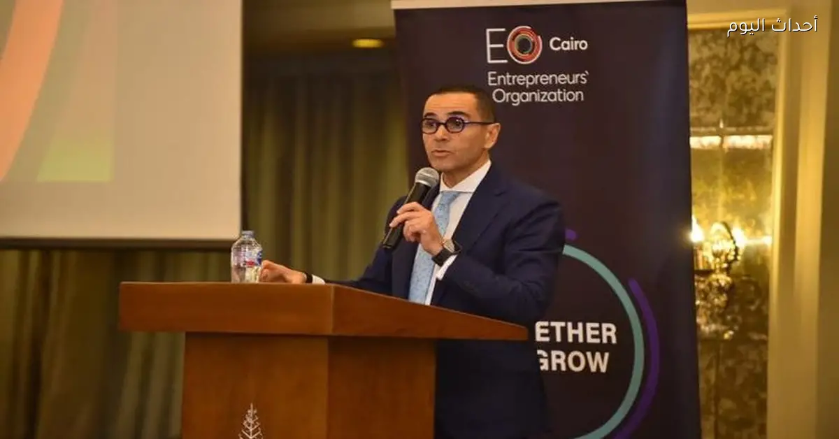 وزير الاستثمار يتفقد المناطق الاستثمارية في بنها وميت غمر