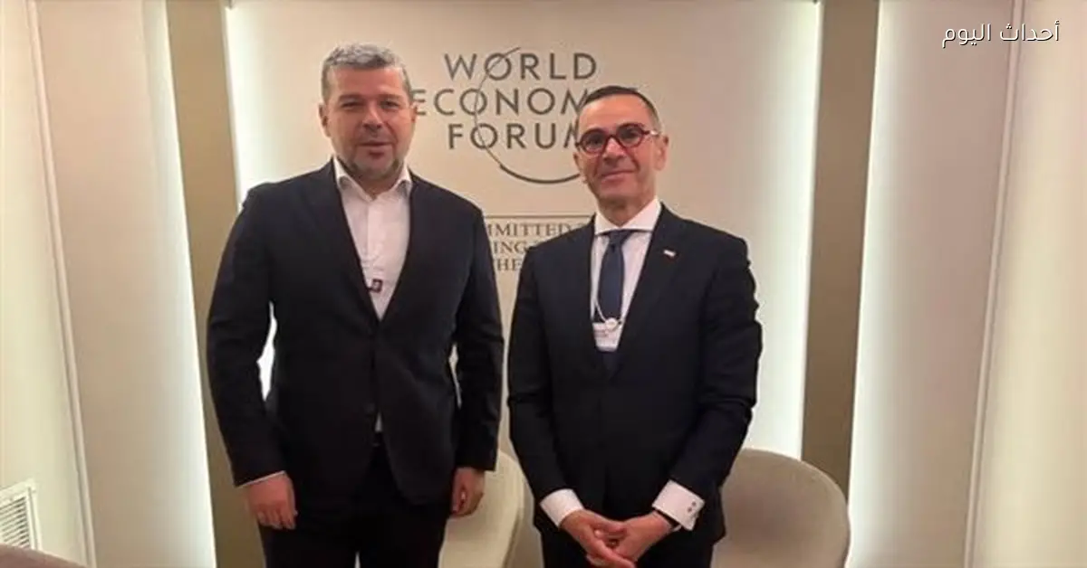 وزير الاستثمار يلتقي الرئيس التنفيذي لشركة أكوا باور