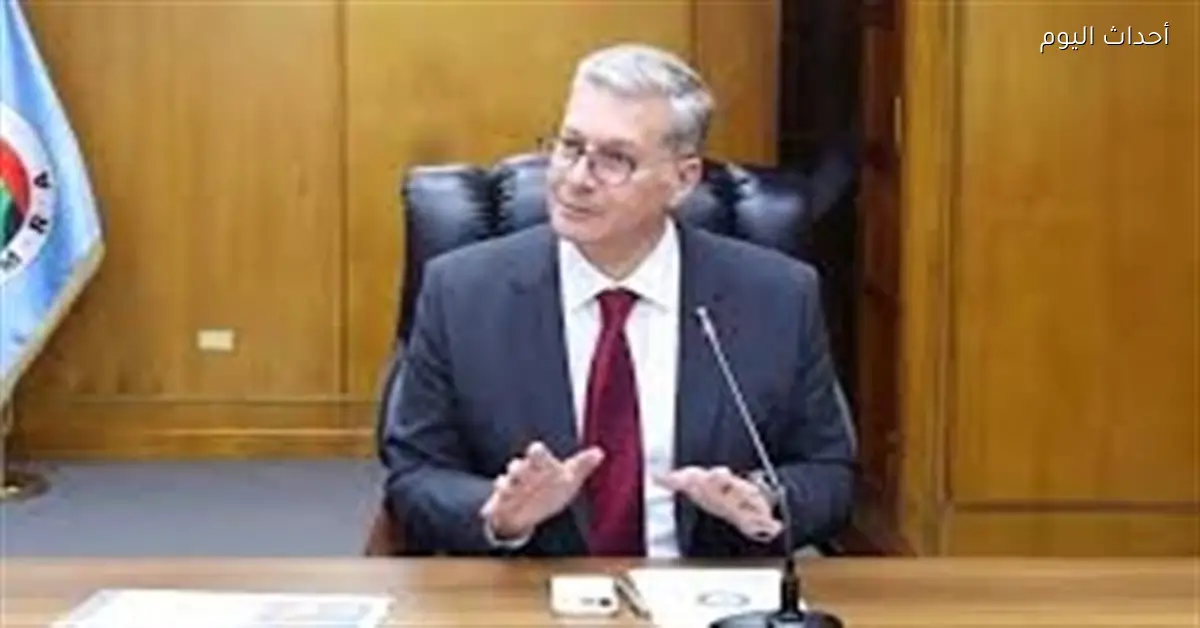 وزير البترول يؤكد على أهمية السلامة وزيادة الإنتاج