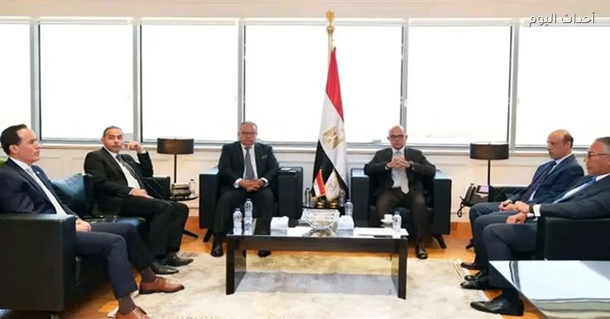 وزير التخطيط يناقش مع البنك الدولي تعزيز الشراكة لدعم التنمية
