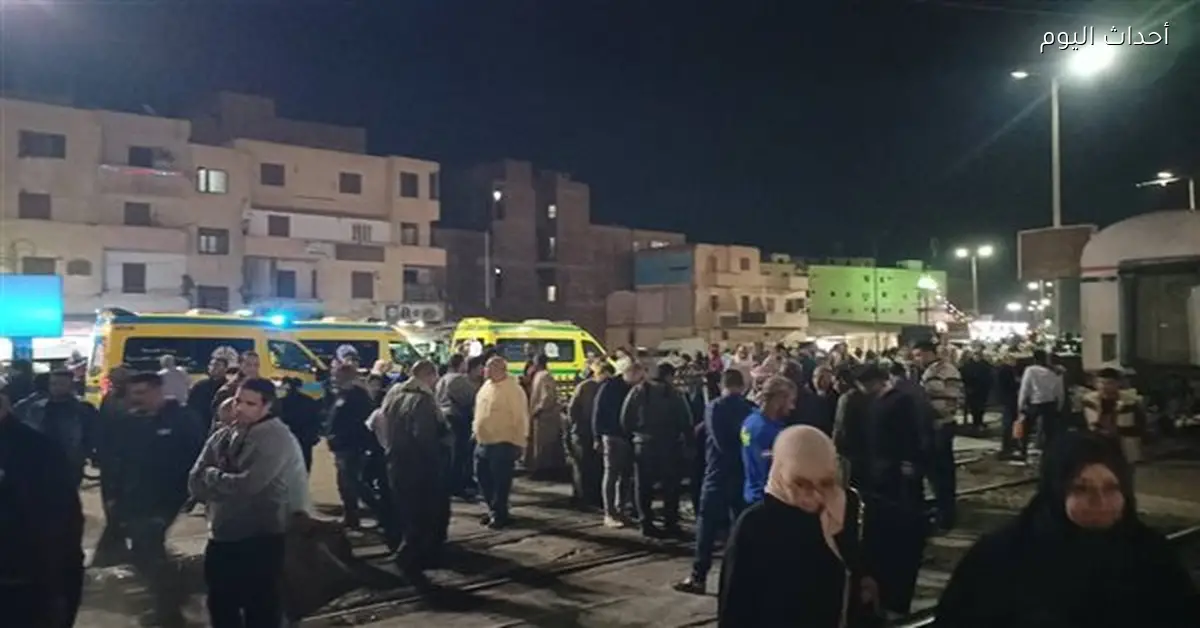 انتظام حركة القطارات في الأقصر بعد خروج عربتين عن القضبان