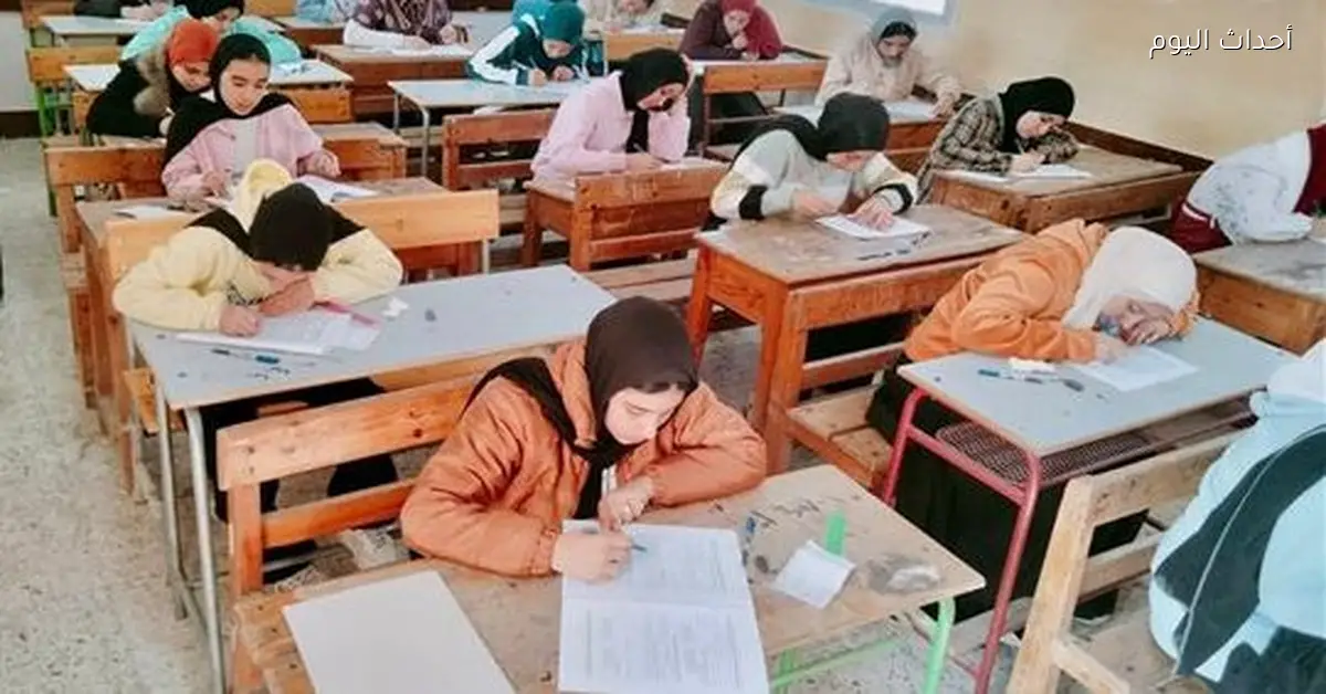 2 مليون و22 ألف طالب في امتحانات الشهادة الإعدادية