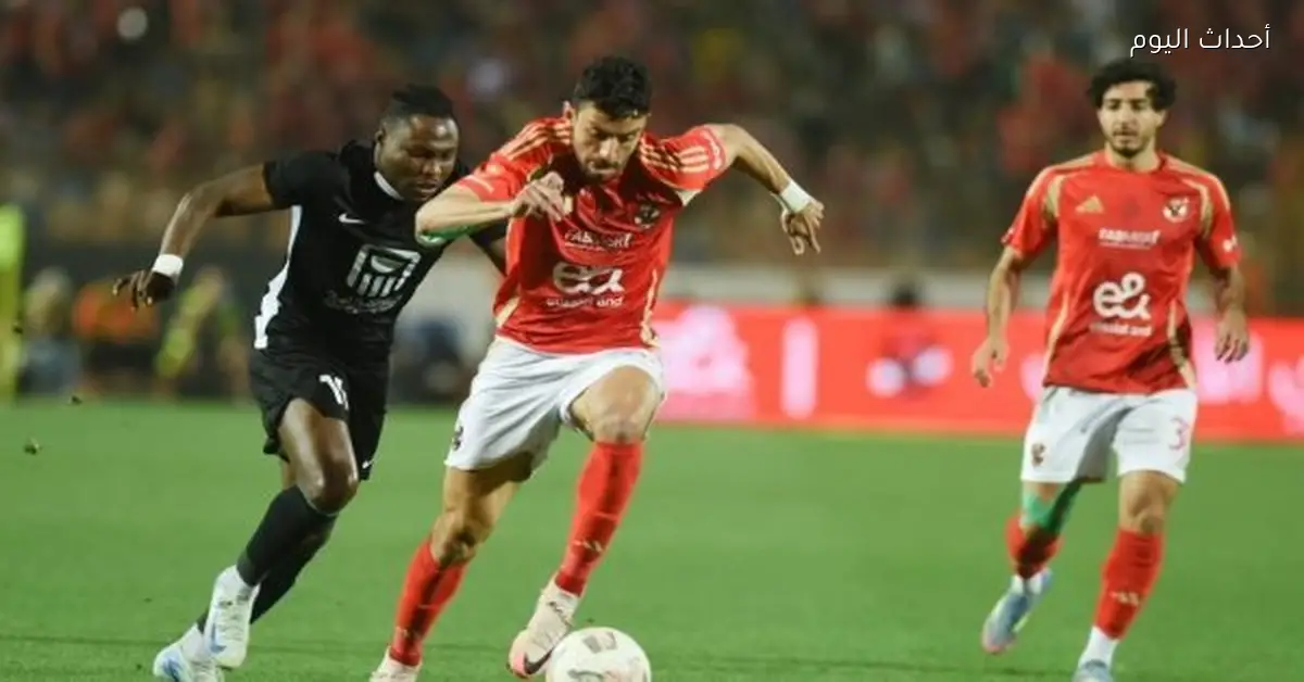 اتحاد الكرة يكشف عن طاقم تحكيم مباراة الأهلي والبنك في الدوري