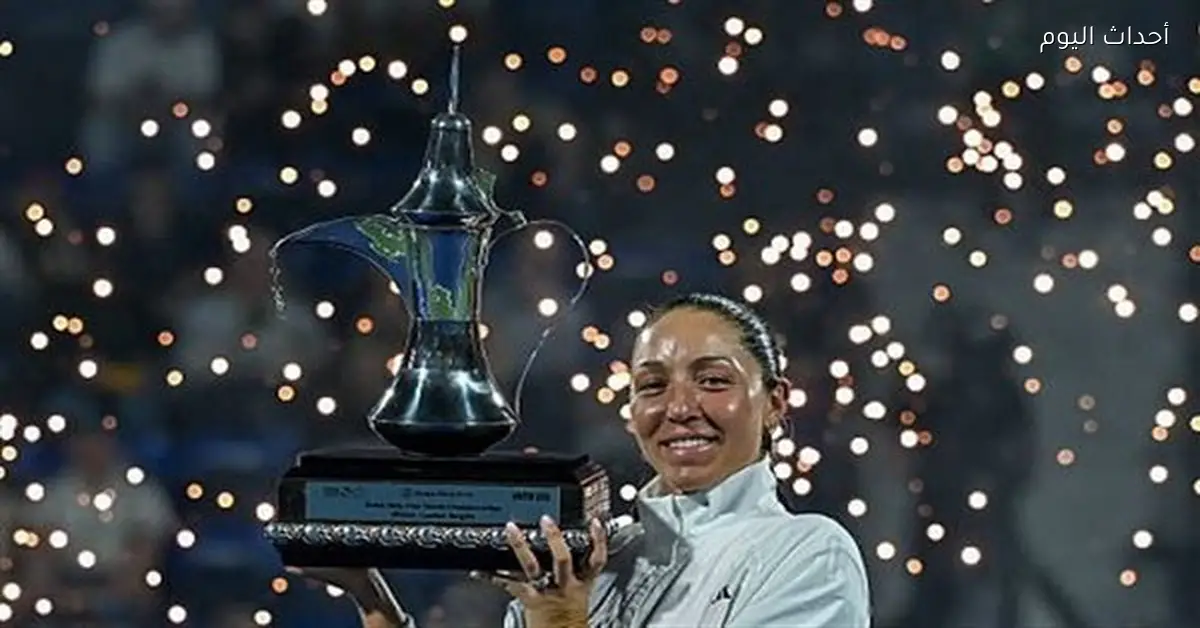 بيجولا تظفر بلقب دبي للتنس