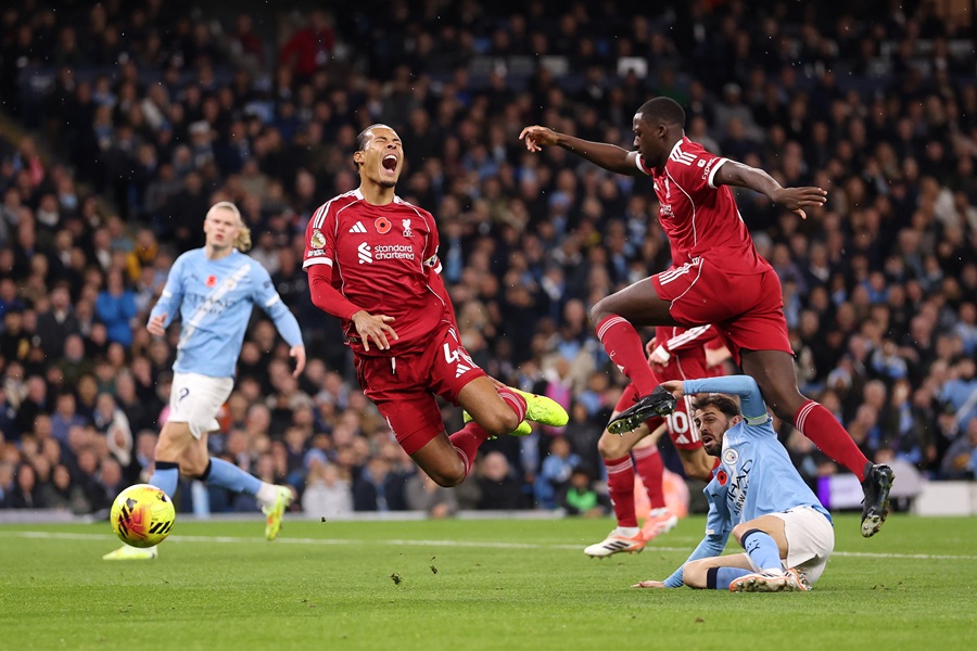 ليفربول ضد مانشستر سيتي